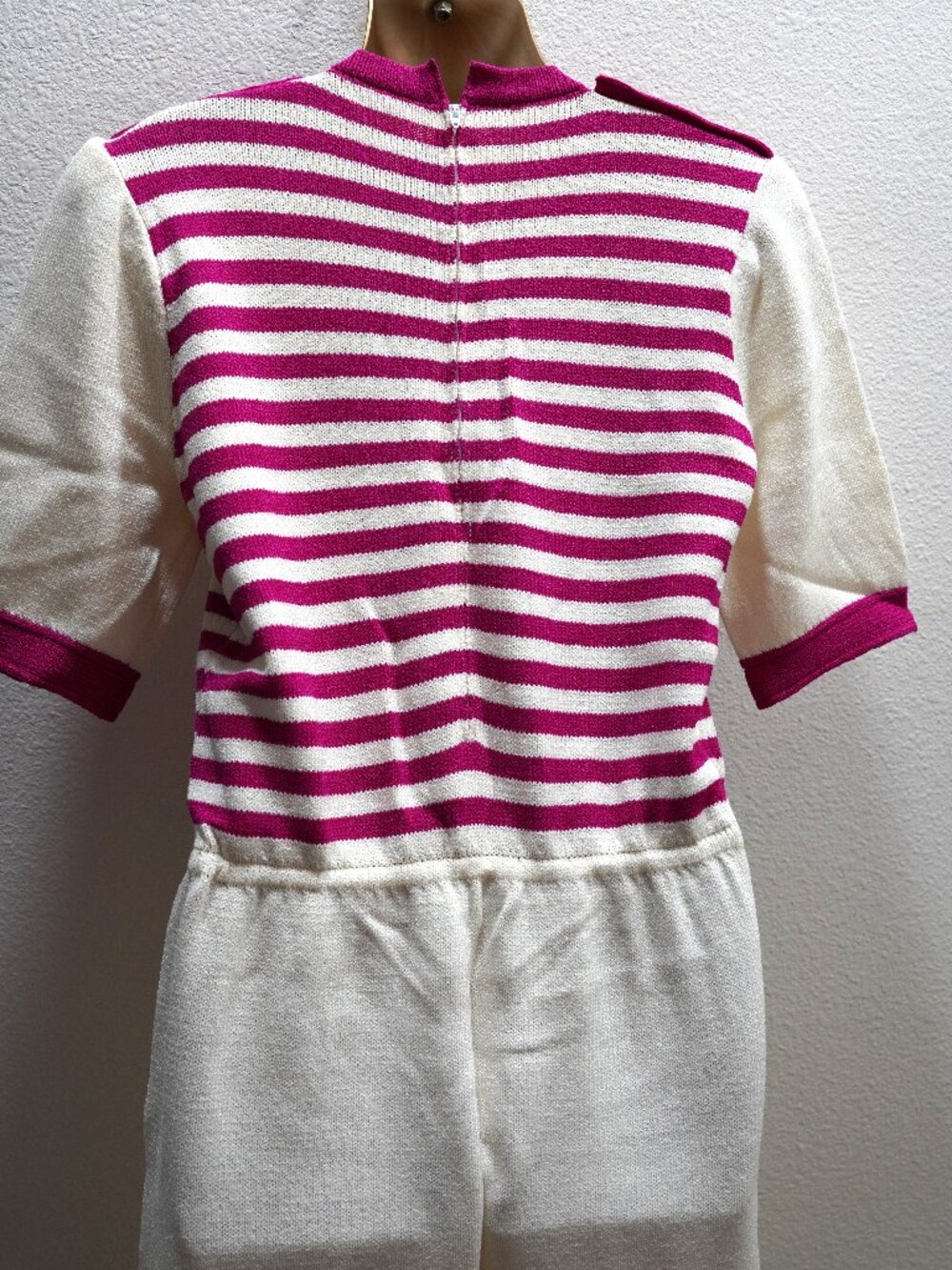 70s St. John Cream and Magenta Striped Dress size 10 - Picture 6 of 7